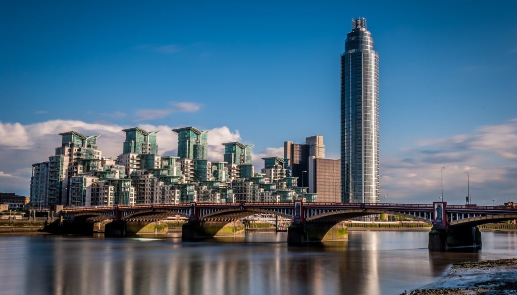 Luxury riverside apartments in London (dimitar_hr/iStock) Luxury riverside apartments in London (dimitar_hr/iStock)
