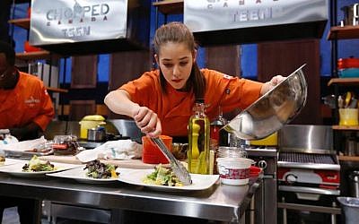 Vancouver Jewish teenager Justine Balin competes on Chopped Canada Teen, January 2017. (Food Network Canada)