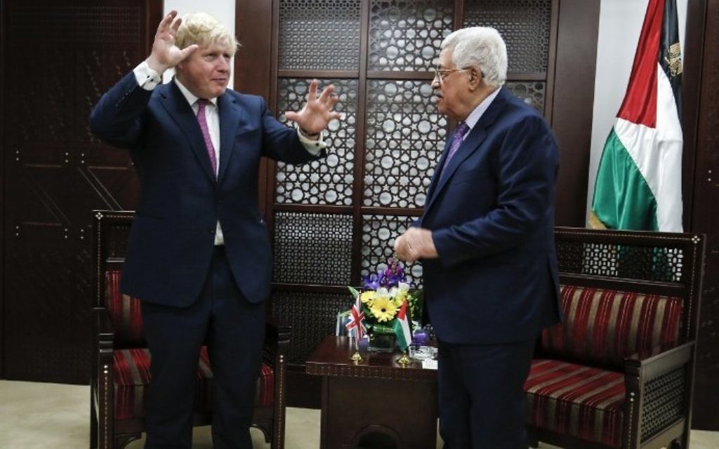 British Foreign Secretary Boris Johnson meets with Palestinian Authority President Mahmoud Abbas in the West Bank city of Ramallah on March 8, 2017. (AFP PHOTO / ABBAS MOMANI)
