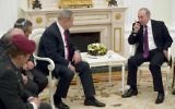 Russian President Vladimir Putin, right, speaks with Prime Minister Benjamin Netanyahu during their meeting in Moscow on March 9, 2017. (AFP/Pool/Pavel Golovkin)