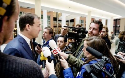Dutch Vice Prime Minister Lodewijk Asscher speaks to the press after a meeting with representatives of Turkish organisations in The Hague on March 13, 2017. (Robin van Lonkhuijsen/AFP)