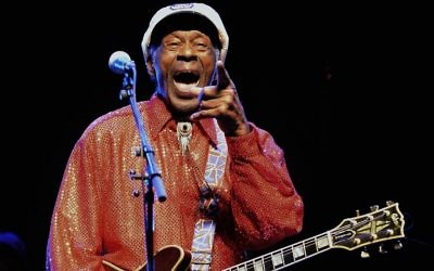 This file photo taken on April 15, 2013 legendary US singer and composer Chuck Berry, one of the pioneers of rock-and-roll, performing during a concert in Montevideo, Uruguay. (AFP/PABLO PORCIUNCULA)