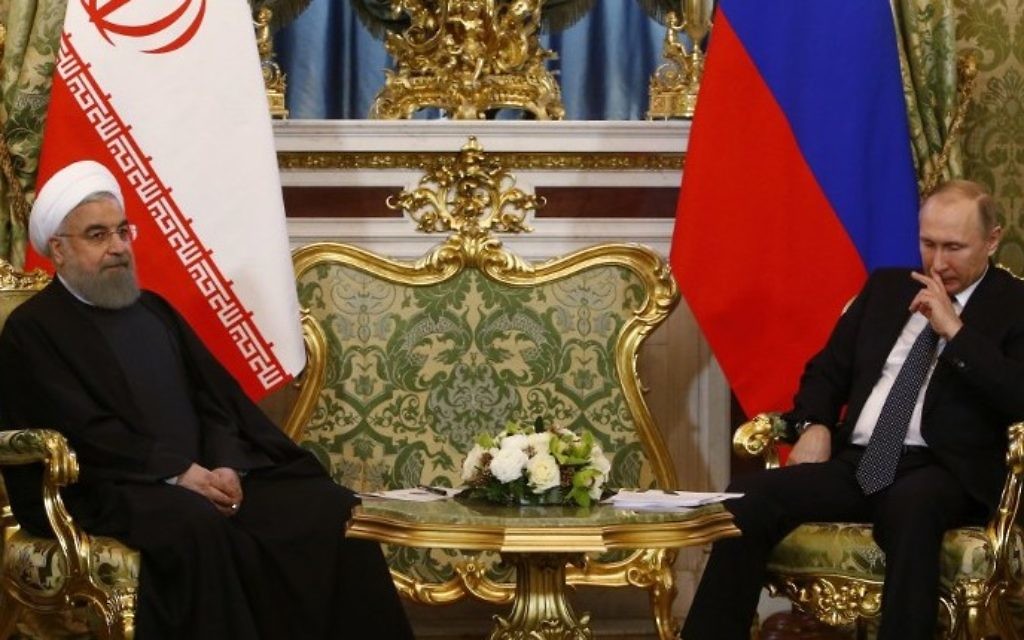 Russian President Vladimir Putin (R) meets with his Iranian counterpart Hassan Rouhani at the Kremlin in Moscow on March 28, 2017. (Sergei Karpukhin/AFP)