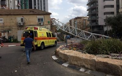 Scene of crane collapse in Tel Aviv suburb of Ramat Gan on March 19, 2017. (Magen David Adom spokesperson)