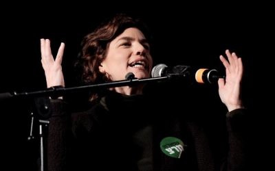 Meretz MK Tamar Zandberg speaks at a rally in support of legalizing marijuana in Tel Aviv on February 4, 2017. (Tomer Neuberg/Flash90)