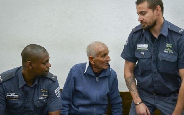 Asher Faraj seen in the Tel Aviv Magistrate's Court on March 15, 2017. (Flash90) 