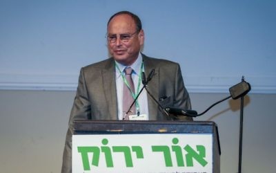 Founder and Chairman of “Or Yarok” Avi Naor speaks during the organization's conference at the Avenue Conference Center in Shoham on March 28, 2017. (Roy Alima/Flash90) 