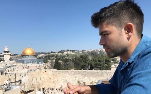 Adrian Grenier in Jerusalem (Instagram) Adrian Grenier in Jerusalem (Instagram)