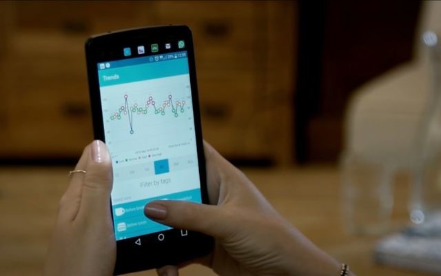 GlucoMe's app provides users with analytics and treatment plans. (YouTube screenshot)