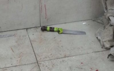 A large knife used in an attack on two Border Police officers, who were moderately wounded, in the Old City of Jerusalem on March 13, 2017. (Israel Police)