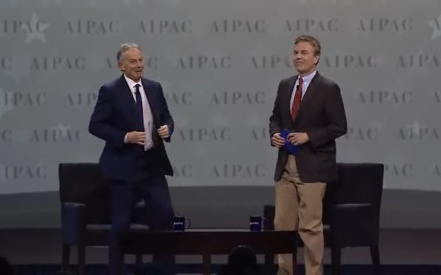 Former British prime minister Tony Blair (L) addresses the annual AIPAC convention on March 26, 2017 (YouTube screenshot)