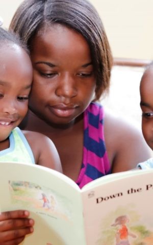 Hebrew University's HIPPY educational program partners with parents to prepare their children for success in school (Courtesy) Hebrew University's HIPPY educational program partners with parents to prepare their children for success in school (Courtesy)