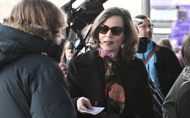 Permanent Secretary of the Swedish Academy Sara Danius is seen in line at the entry to a concert with US songwriter and singer Bob Dylan at Stockholm Waterfront April 1, 2017. (AFP PHOTO / TT News Agency / Johan NILSSON) Permanent Secretary of the Swedish Academy Sara Danius is seen in line at the entry to a concert with US songwriter and singer Bob Dylan at Stockholm Waterfront April 1, 2017. (AFP PHOTO / TT News Agency / Johan NILSSON)