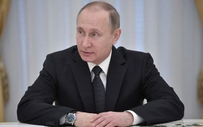 Russian President Vladimir Putin chairs a meeting at the Kremlin in Moscow on April 5, 2017. (AFP Photo/Sputnik/Aleksey Nikolskyi)