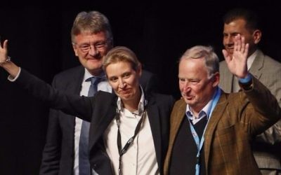 Alice Weidel and Alexander Gauland (front R) celebrate their nomination as campaign leaders of Germany's right-wing populist Alternative for Germany (AfD) party for the next German general election, during the party congress at the Maritim Hotel in Cologne, western Germany, on April 23, 2017. (Odd ANDERSEN / AFP)
