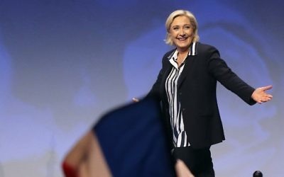 French presidential election candidate for the far-right Front National (FN) party Marine Le Pen arrives for a campaign meeting, on April 27, 2017 in Nice.  AFP/Valery HACHE)
