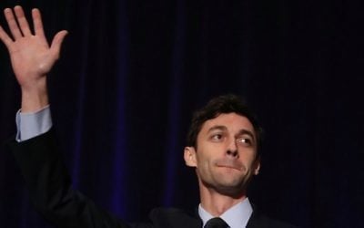 Democratic candidate Jon Ossoff speaks to his supporters as votes continue to be counted in a race that was too close to call for Georgia's 6th Congressional District in a special election to replace Tom Price, who is now the secretary of Health and Human Services, April 18, 2017. (Joe Raedle/Getty Images/AFP)