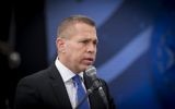 Public Security Minister Gilad Erdan speaks at the Israel Police Independence Day ceremony at the National Headquarters of the Israel Police in Jerusalem on April 26, 2017. (Yonatan Sindel/Flash90)