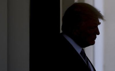 US President Donald Trump escorts Turkish President Recep Tayyip Erdogan (not pictured) to his car following meetings in the West Wing of the White House on May 16, 2017. (AFP Photo/Saul Loeb)