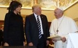 Pope Francis (R) exchanges gifts with US President Donald Trump and US First Lady Melania Trump during a private audience at the Vatican on May 24, 2017. (Evan Vucci/Pool/AFP)