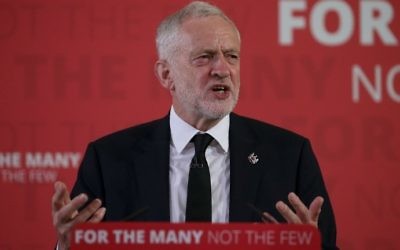 Britain's main opposition Labour Party leader Jeremy Corbyn delivers a general election campaign speech in central London on May 26, 2017. (Daniel Leal-Olivas/AFP)
