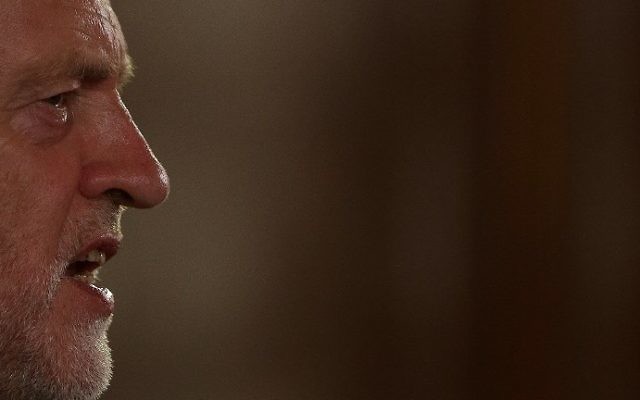 Britain's main opposition Labour party leader Jeremy Corbyn speaks during a general election campaign speech in central London on May 26, 2017. (AFP PHOTO / Daniel LEAL-OLIVAS) Britain's main opposition Labour party leader Jeremy Corbyn speaks during a general election campaign speech in central London on May 26, 2017. (AFP PHOTO / Daniel LEAL-OLIVAS)