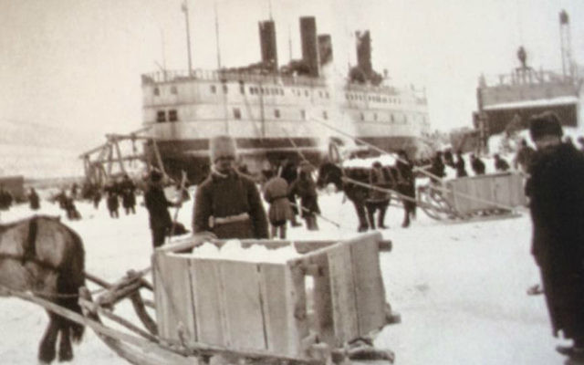 Loading icebreakers on Lake Baikal, circa late 19th c. -early 20th c. (Courtesy Vladimir Rott)