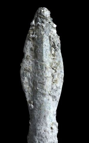 A Scytho-Iranian arrowhead. (Clara Amit, courtesy of the Israel Antiquities Authority) 
