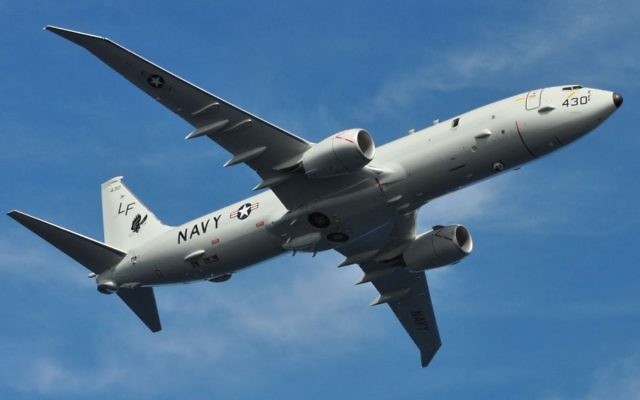 A US Navy P-8 Poseidon plane flying over Jacksonville, Florida in January 2013. (Public Domain, US Naval Personnel Specialist 1st Class Anthony Petry, Wikipedia) A US Navy P-8 Poseidon plane flying over Jacksonville, Florida in January 2013. (Public Domain, US Naval Personnel Specialist 1st Class Anthony Petry, Wikipedia)