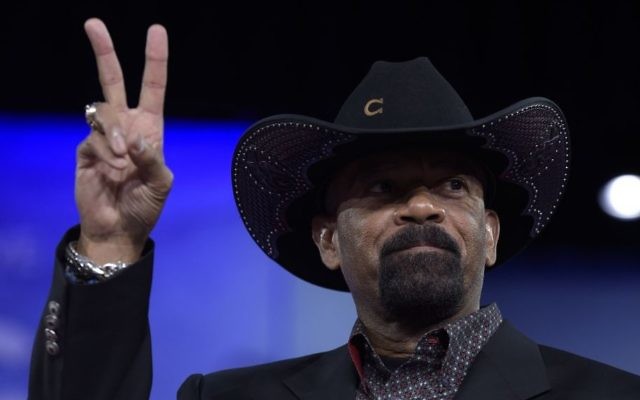In this Feb. 23, 2017, photo, Milwaukee County Sheriff David Clarke gestures as he speaks at the Conservative Political Action Conference (CPAC) in Oxon Hill, Maryland. (AP/Susan Walsh) In this Feb. 23, 2017, photo, Milwaukee County Sheriff David Clarke gestures as he speaks at the Conservative Political Action Conference (CPAC) in Oxon Hill, Maryland. (AP/Susan Walsh)