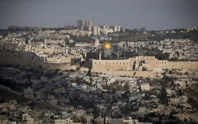 View of Jerusalem showing the Old City in the foreground against new parts of the city in the background, January 9, 2017. (Yonatan Sindel/Flash90) View of Jerusalem showing the Old City in the foreground against new parts of the city in the background, January 9, 2017. (Yonatan Sindel/Flash90)