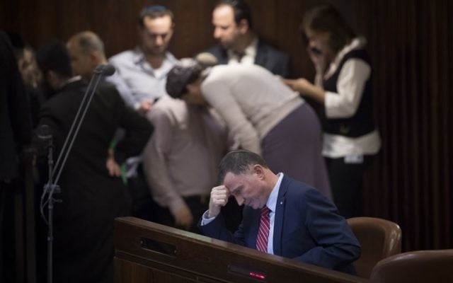 Knesset Speaker Yuli Edelstein during a plenary session, January 18, 2017. (Yonatan Sindel/Flash90) Knesset Speaker Yuli Edelstein during a plenary session, January 18, 2017. (Yonatan Sindel/Flash90)