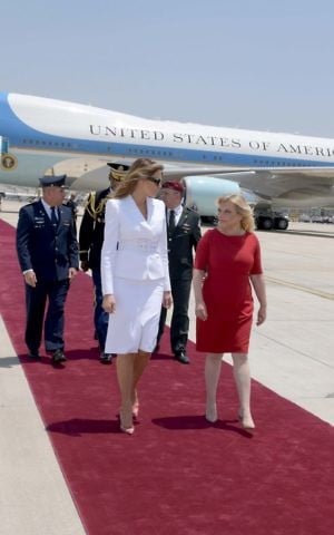 First Lady Melania Trump (R) with Israeli Prime Minister's wife Sara Netanyahu at Ben Gurion Airport, May 22, 2017. (Avi Ohayon/GPO) First Lady Melania Trump (R) with Israeli Prime Minister's wife Sara Netanyahu at Ben Gurion Airport, May 22, 2017. (Avi Ohayon/GPO)