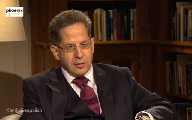 German domestic intelligence chief Hans-Georg Maassen being interviewed on February 12, 2017. (Screen capture: YouTube)