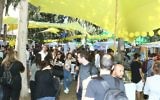 IDC job fair, April 2017, when students meet prospective employers (Courtesy Ofer Amram)