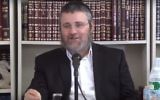Screen capture from video of Rabbi Dovber Pinson. (YouTube/TheIYYUNCenter)