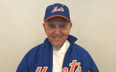 Rabbi Haskel Lookstein was on target for a second time with his ceremonial first pitch for the Mets. (Courtesy of Congregation Kehilath Jeshurun via JTA)