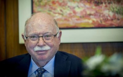 Michael Steinhardt attends a meeting of Knesset Chairman Yuli Edelstein with the torch lighters of the 69th Independence Day state ceremony, at the the Israeli parliament in Jerusalem, April 26, 2017.
 (Yonatan Sindel/Flash90)