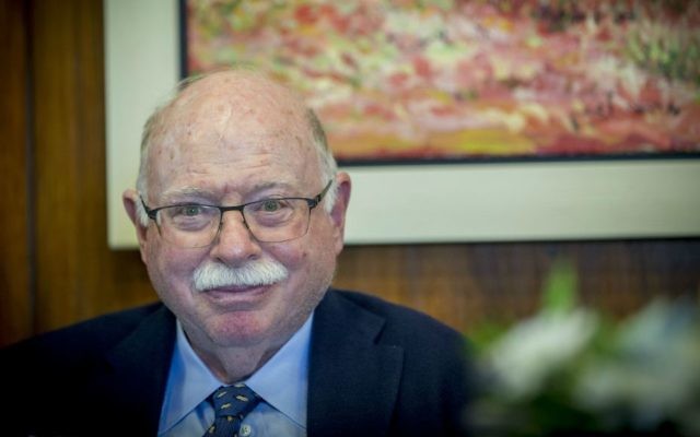 Michael Steinhardt attends a meeting of Knesset Chairman Yuli Edelstein with the torch lighters of the 69th Independence Day state ceremony, at the the Israeli parliament in Jerusalem, April 26, 2017.
 (Yonatan Sindel/Flash90)