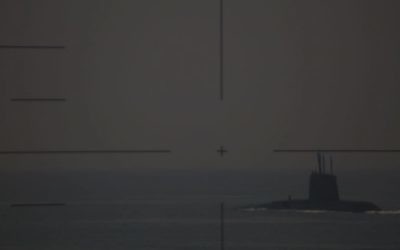 An IDF submarine spots another vessel during a surprise exercise in May 2017. (IDF Spokesperson's Unit)
