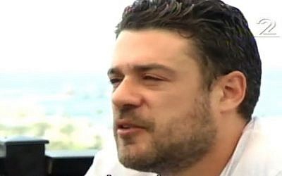 French-Israeli hacker Gregory Chelli speaks to the then Channel 2 in 2017. (screen capture: Channel 2)