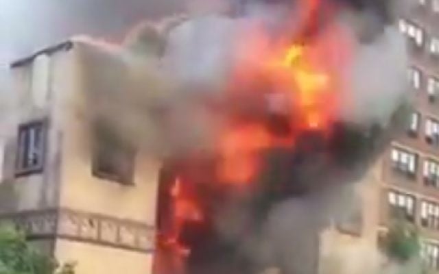 A fire broke out at the Beth Hamedrash Hagodol synagogue in Manhattan's Lower East Side, May 14, 2017. (Screenshot) A fire broke out at the Beth Hamedrash Hagodol synagogue in Manhattan's Lower East Side, May 14, 2017. (Screenshot)