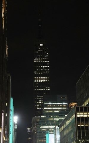 New York's Empire State Building went dark on May 23, 2017 in memory of the victims of a terrorist attack in the English city of Manchester. Spencer Platt/Getty Images/AFP