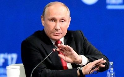 Russian President Vladimir Putin speaks during a session of the St. Petersburg International Economic Forum (SPIEF) in Saint Petersburg on June 2, 2017. (AFP/Olga Maltseva)