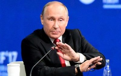 Russian President Vladimir Putin speaks during a session of the St. Petersburg International Economic Forum on June 2, 2017. AFP / Olga MALTSEVA)