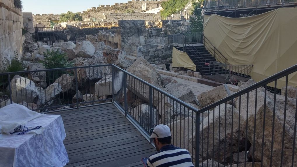 Archaeologists claim the egalitarian platform harms the visual story of the Western Wall by hiding important archaeological artifacts. (courtesy Eilat Mazar) Archaeologists claim the egalitarian platform harms the visual story of the Western Wall by hiding important archaeological artifacts. (courtesy, Eilat Mazar)
