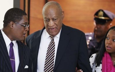 Bill Cosby arrives for his sexual assault trial with actress Keshia Knight Pulliam, right, at the Montgomery County Courthouse in Norristown, Pennsylvania on Monday, June 5, 2017. (AP/Matt Rourke)