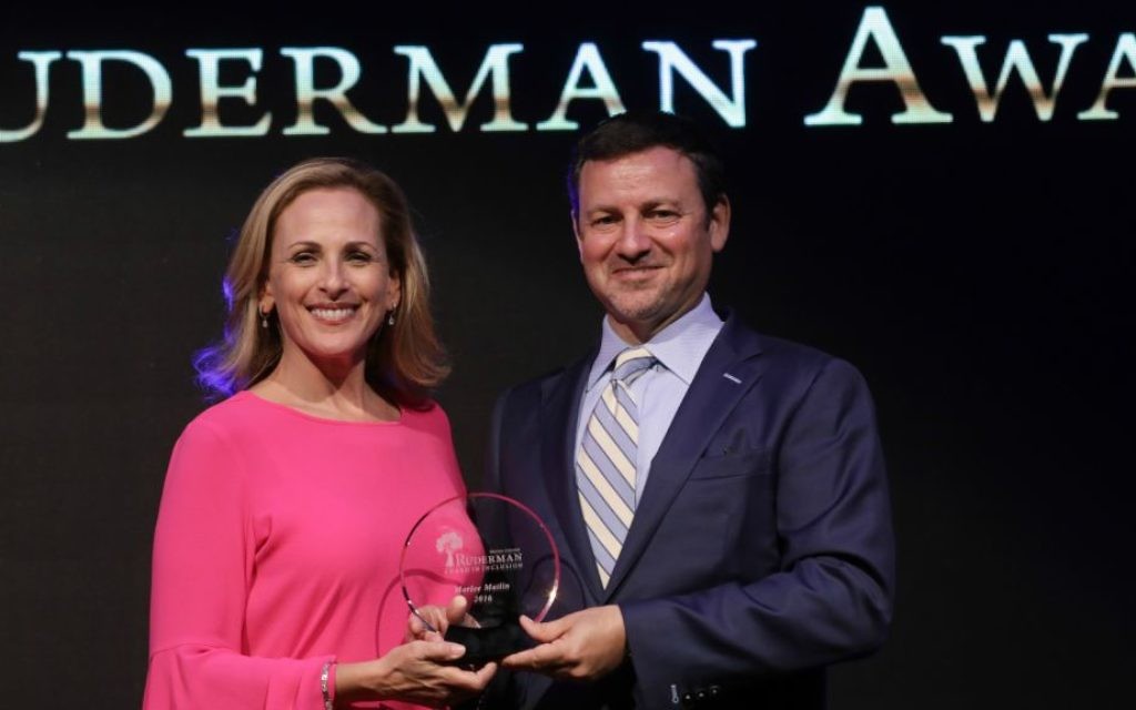 Marlee Matlin, an Oscar-winning actress who is deaf and Jewish, receiving the Morton E. Ruderman Award in Tel Aviv from Jay Ruderman, June 19, 2017. (Courtesy/Erez Uzir) Marlee Matlin, an Oscar-winning actress who is deaf and Jewish, receiving the Morton E. Ruderman Award in Tel Aviv from Jay Ruderman, June 19, 2017. (Courtesy/Erez Uzir)