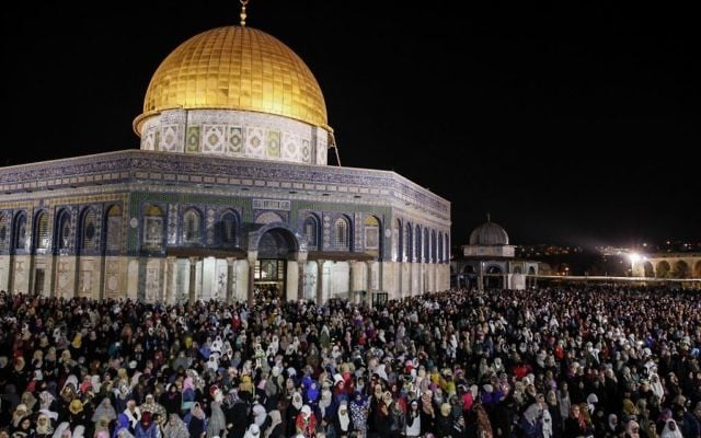 Hundreds of thousands of worshipers pray at the al-Aqsa mosque on the night of al-Qadr, in front of the Dome of the Rock on the compound known to Muslims as al-Haram al-Sharif and to Jews as Temple Mount in Jerusalem's Old City, july,1, 2016. (Suliman Khader/Flash90) Hundreds of thousands of worshipers pray at the al-Aqsa mosque on the night of al-Qadr, in front of the Dome of the Rock on the compound known to Muslims as al-Haram al-Sharif and to Jews as Temple Mount in Jerusalem's Old City, july,1, 2016. (Suliman Khader/Flash90)