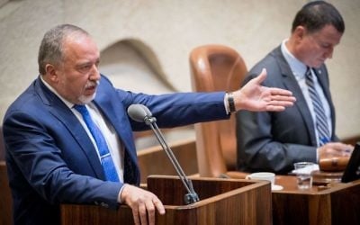 Israeli Defense Minister Avigdor Liberman speaking from the Knesset podium on June 5, 2017. (Yonatan Sindel/Flash90)